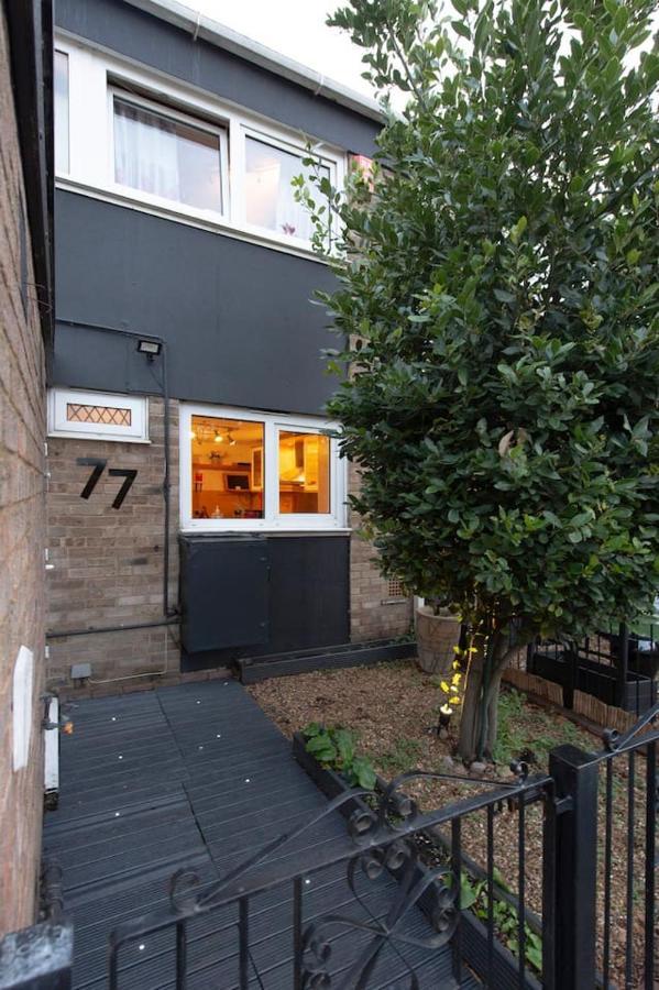Oasis 77 Apartment Londra Exterior foto